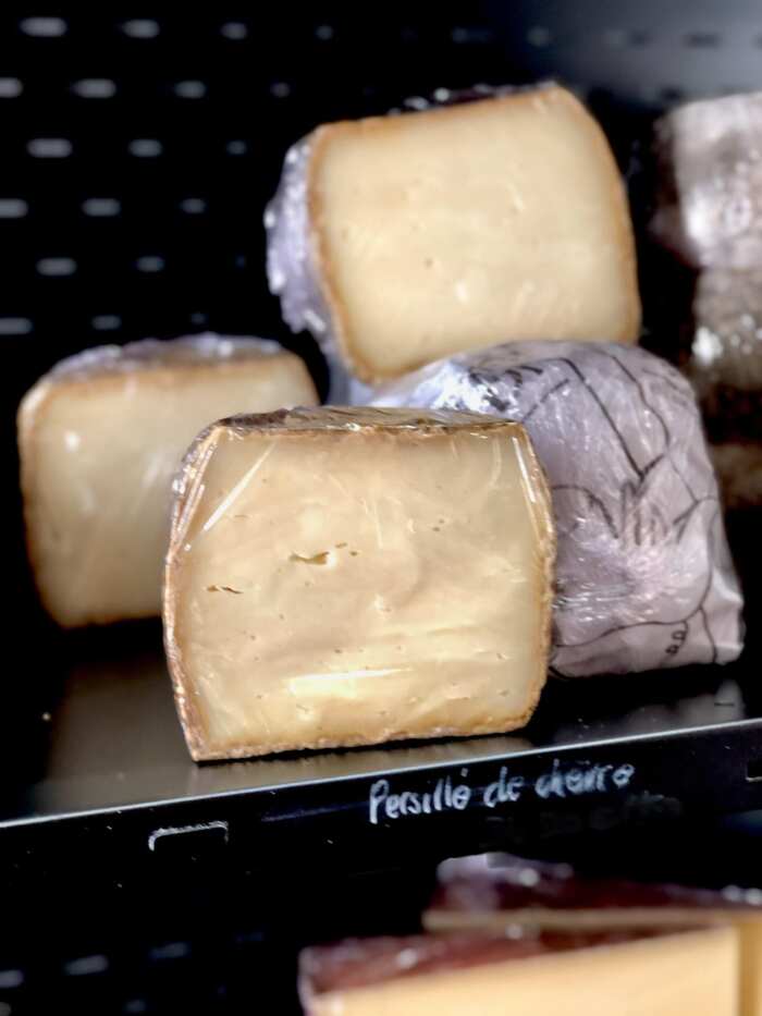 Tomme de chèvre fermière • Pièce de 500g