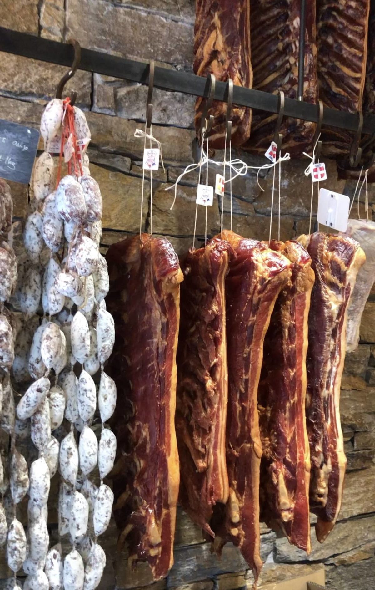 Poitrine [ Demi ] ･ Lard ･ Pièce de 1,5kg Les poussemidi de Jérémie