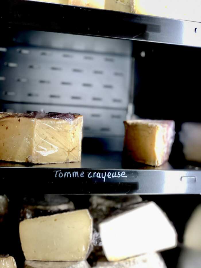 Tomme crayeuse ･ morceau d'environ 800g